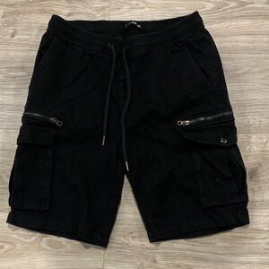 Hot Topic Black Cargo Shorts for Men